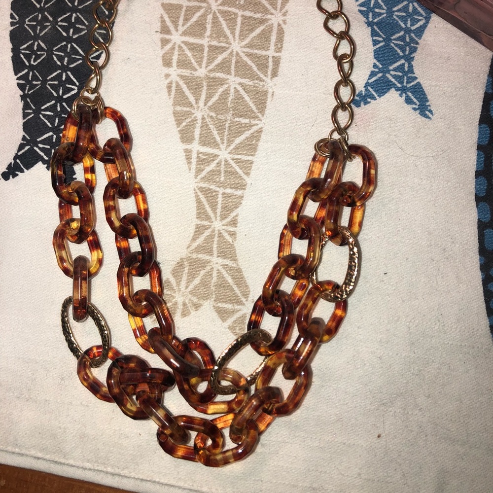 Statement necklace